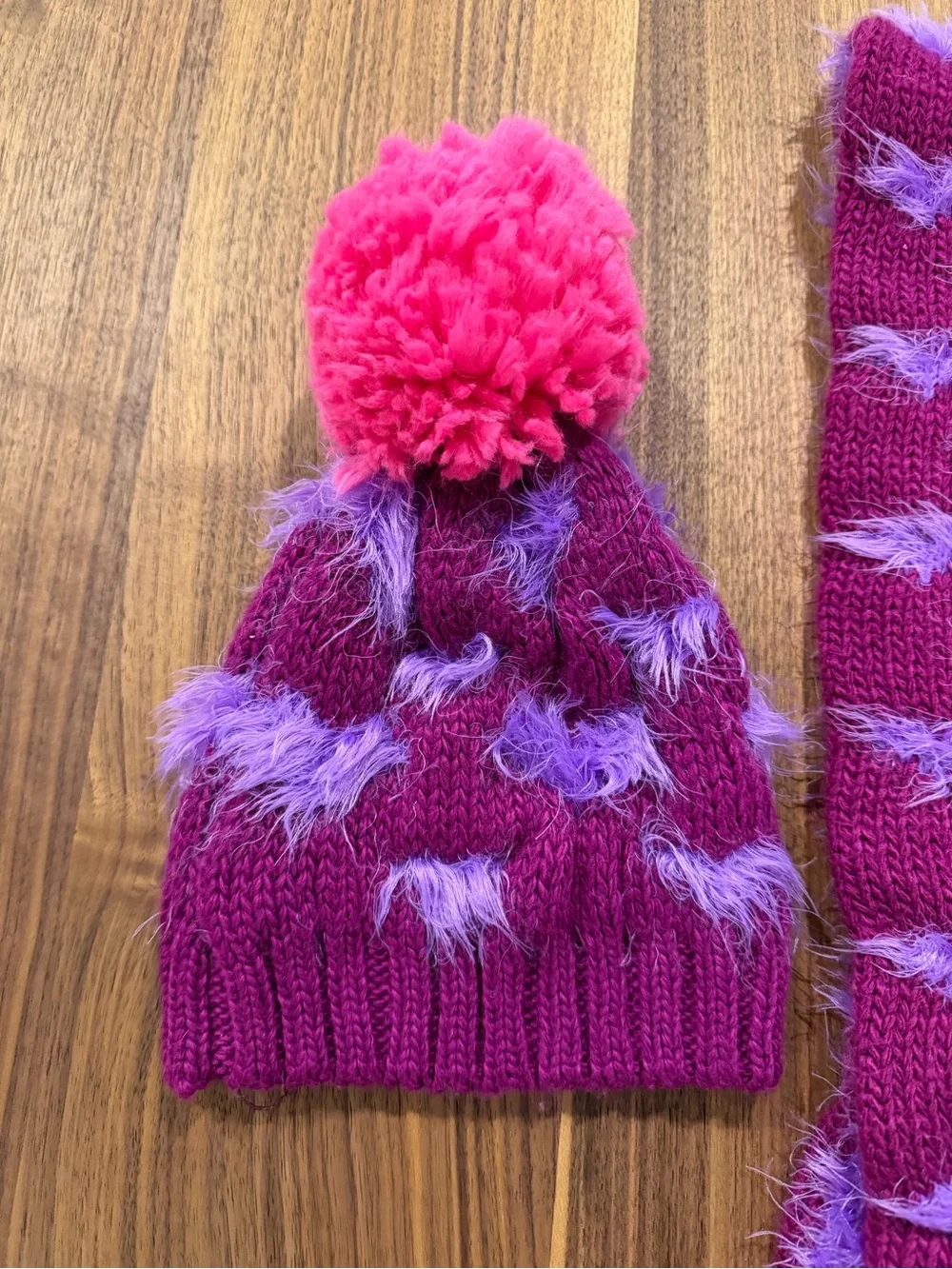 Hat & Scarf Set